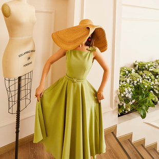 复古小绿裙 收腰大摆麦瑟尔夫人连衣裙高腰显瘦伞裙71586