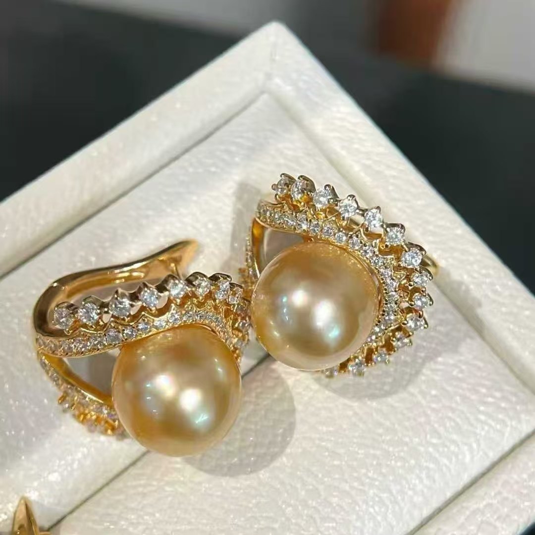 天然海水11-12mm南洋金珠耳环 光泽温润 复古奢华感满满 质地细腻,珠宝/钻石/翡翠,耳饰,淘宝优惠券,粉丝福利购,淘宝优惠卷