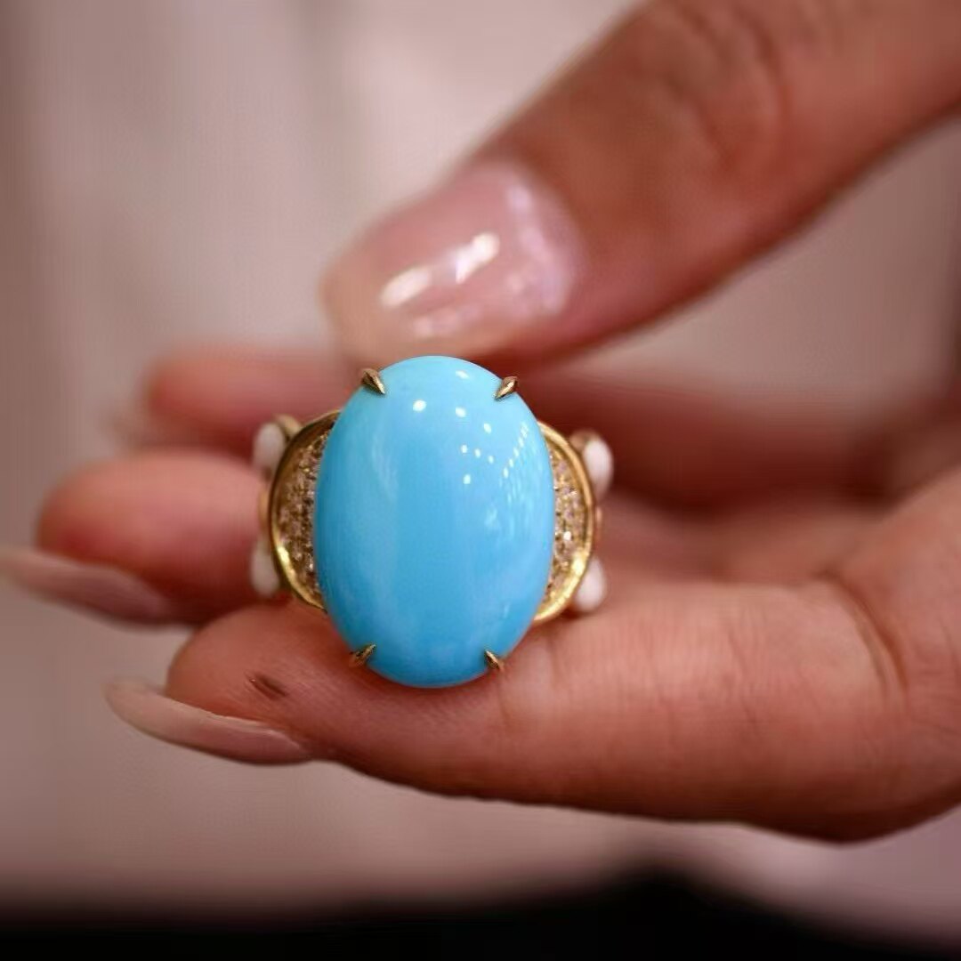 18K金钻石镶嵌 天然原矿美国松石戒指 主石8克拉 重量5.76克