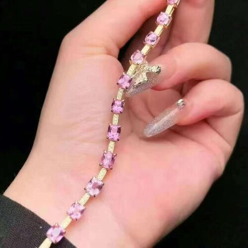 让人一眼心动的仙女色系新款手链 玻璃体尖晶石共7.35克拉 质感好