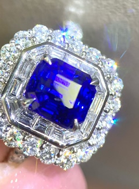 18K金钻石镶嵌 干净玻璃体斯里兰卡蓝宝石戒指 主石2.09克拉