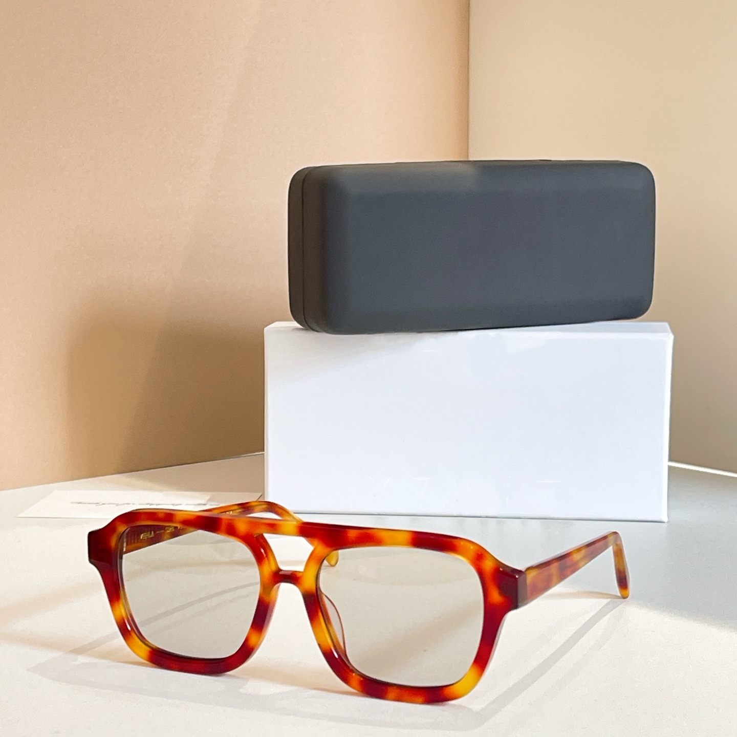 2025新欧美网红方形街拍墨镜美式高级风ins男女凹造型圆脸太阳镜