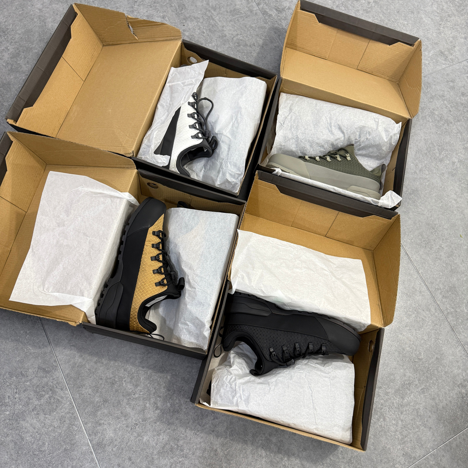 男女情侣款!防滑耐磨!外贸男装秋冬防水登山徒步越野低帮休闲鞋