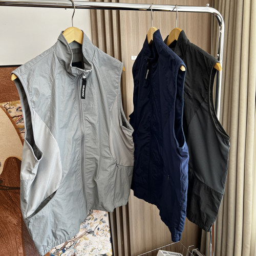 机能高端透气薄款立领背心马甲