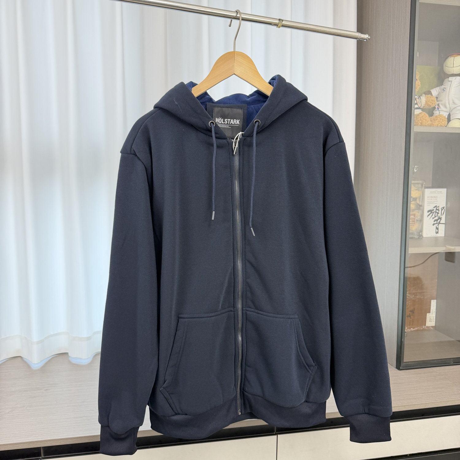 百搭运动休闲连帽卫衣外套