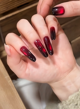 手工秦彻痛甲黑色渐变红猫眼穿戴甲2025新年款秋冬高级感小众显白