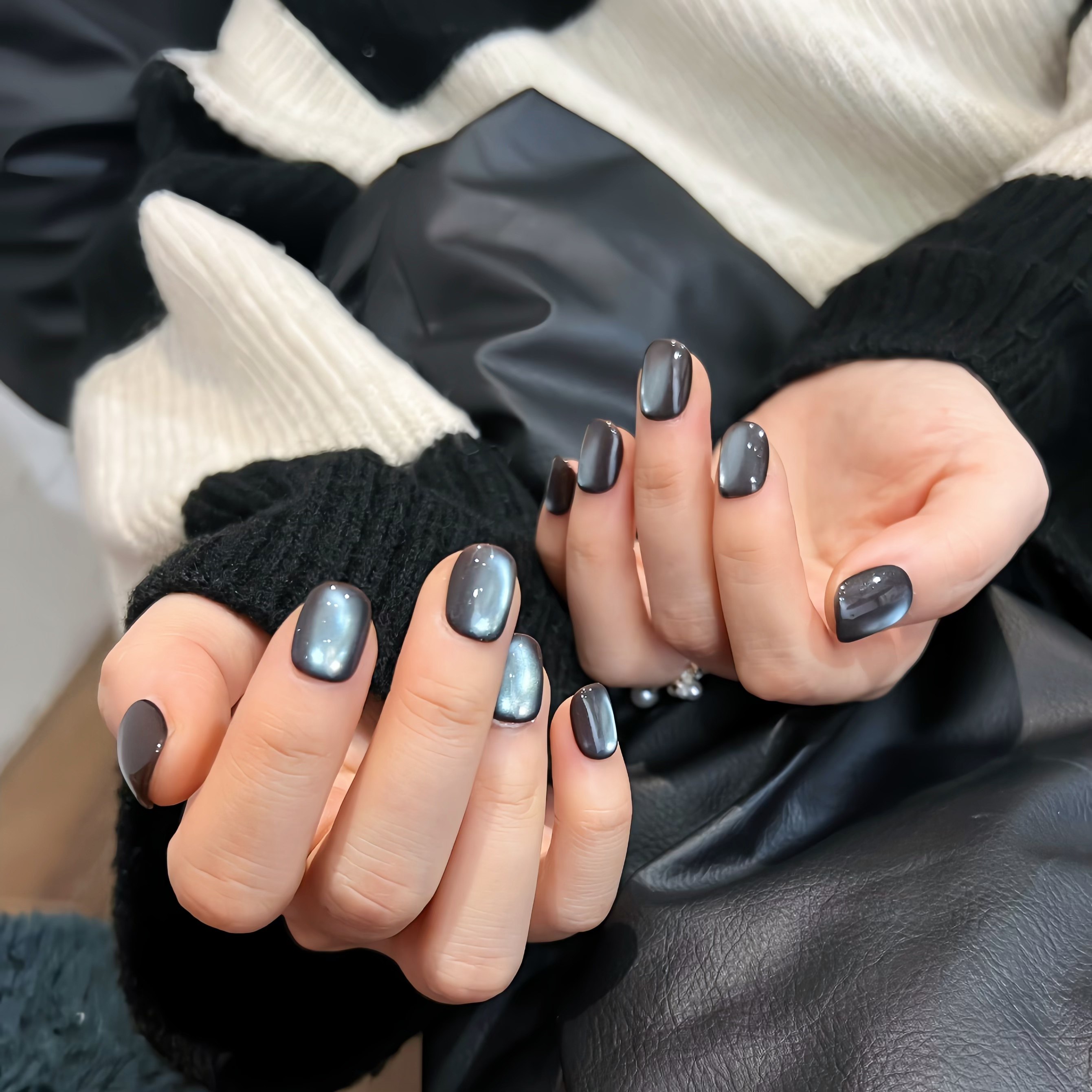 纯手工显白新冰棕蓝玻璃珠猫眼秋冬美甲穿戴甲短款高级感2025新款