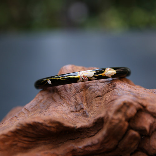 黑玉兰花大漆手绘非遗大漆手镯