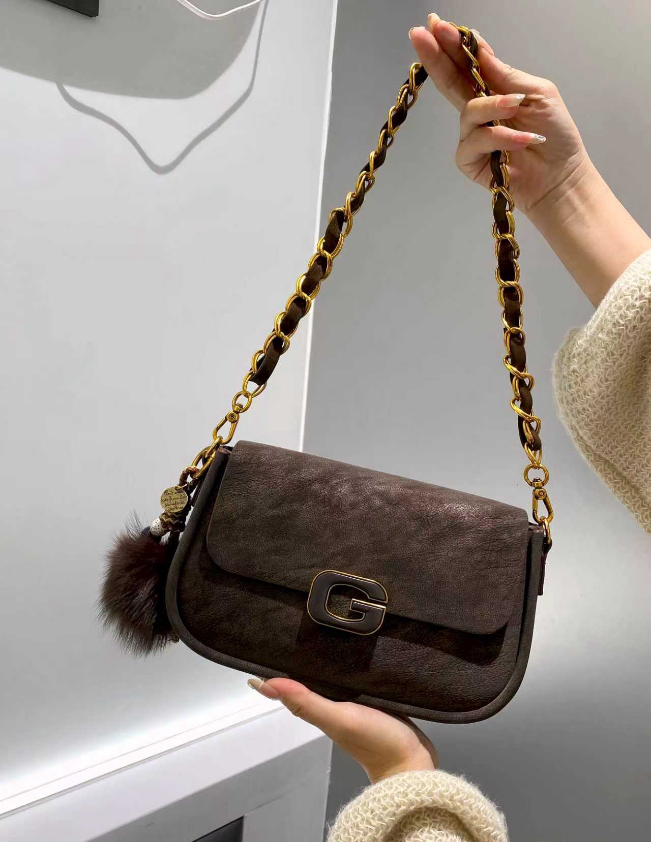 美缇女包小方链条单肩斜挎休闲潮