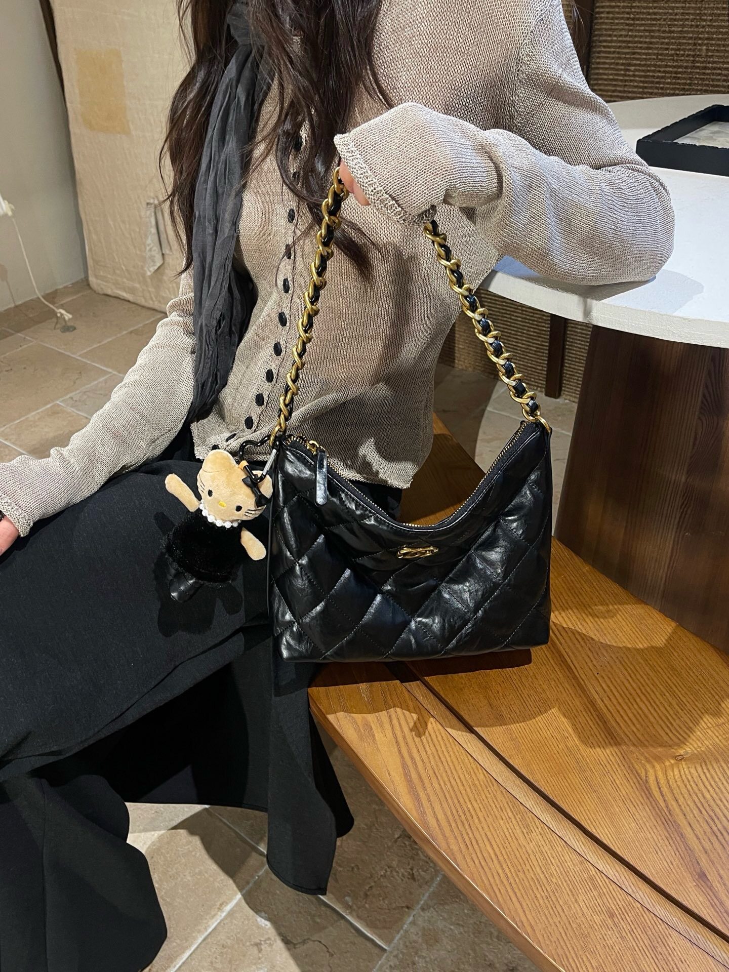 同丰女包菱格绣线链条单肩斜挎潮