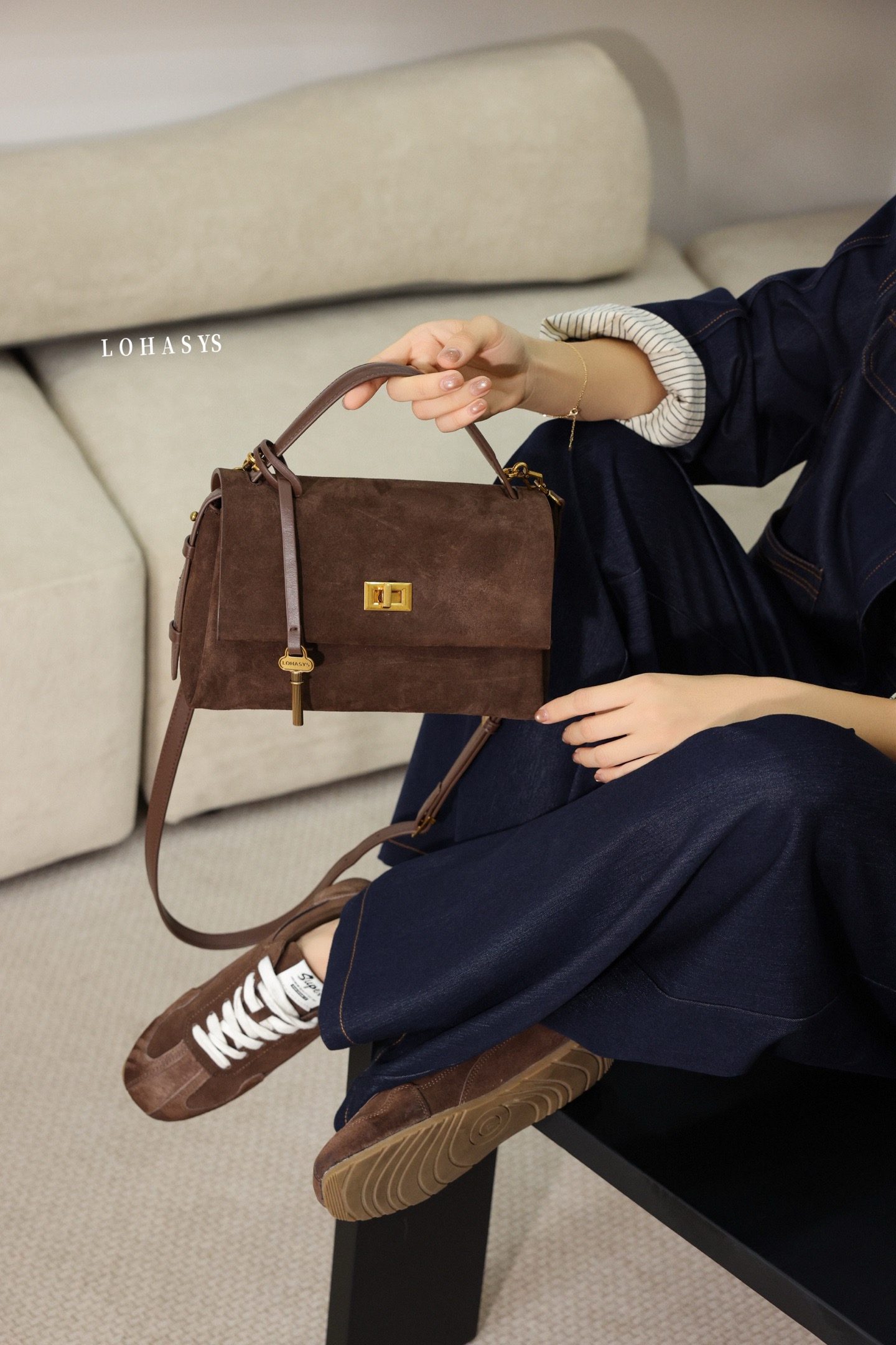 乐花惜时女包磨砂皮手提邮差斜挎