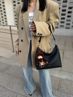 2026新款女包高级感大荔枝纹腋下包时尚百搭单肩斜挎包休闲通勤潮