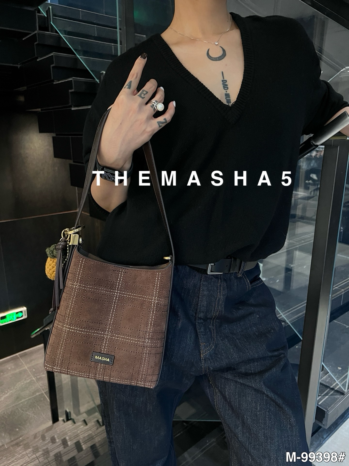 玛莎女包小水桶磨砂皮绣线单肩潮