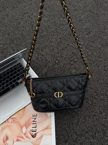 同丰女包小菱格绣线链条单肩斜挎