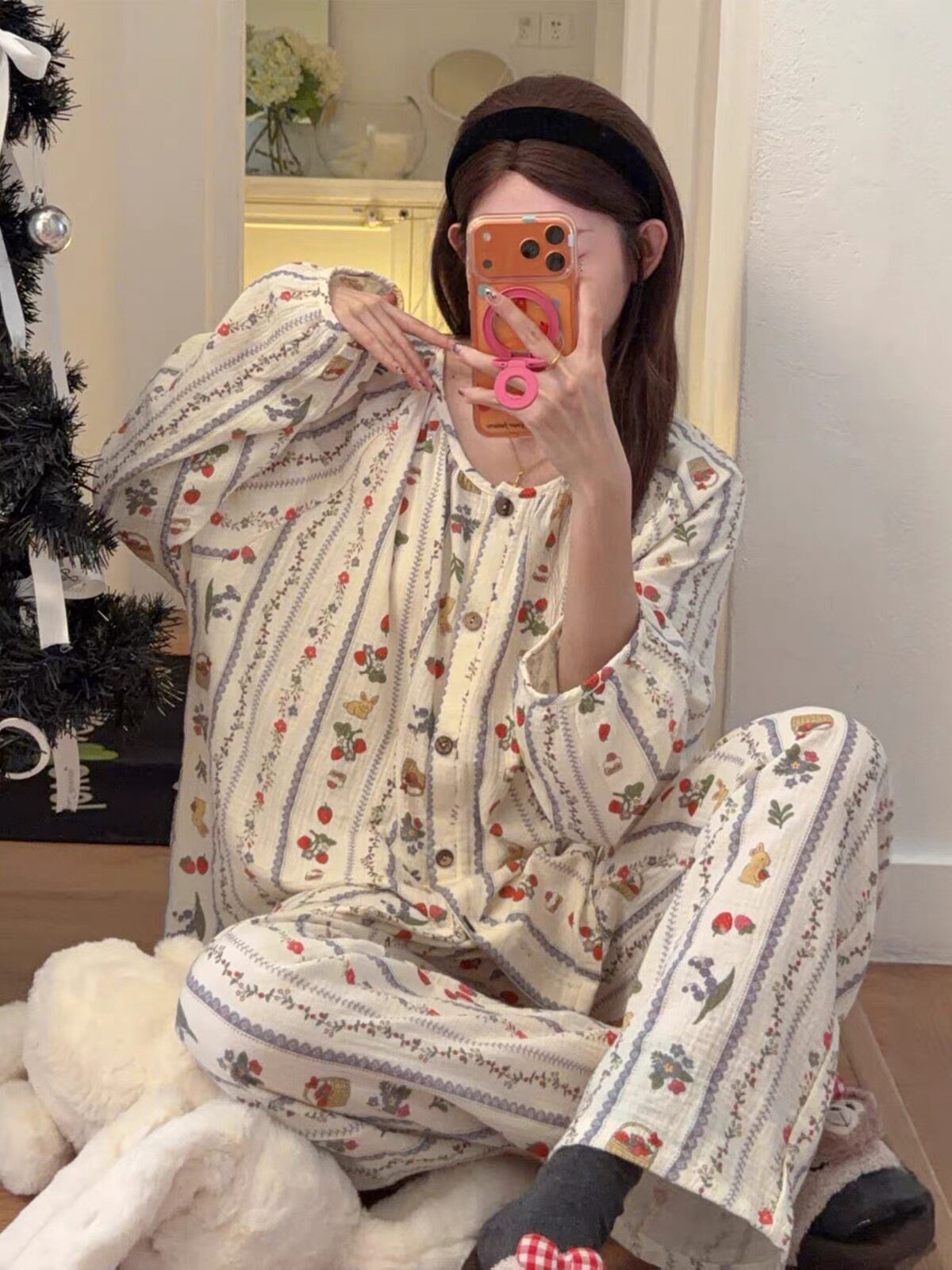 草莓兔子碎花纯棉棉纱睡衣女款春秋季长袖长裤秋冬休闲家居服套装