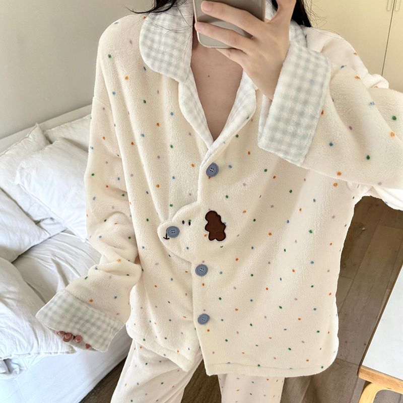 2025新款波点珊瑚绒睡衣女秋冬季加厚加绒保暖法兰绒奶呼呼家居服