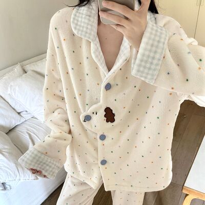 2025新款波点珊瑚绒睡衣女秋冬季加厚加绒保暖法兰绒奶呼呼家居服