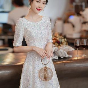 晚礼服女轻奢小众高端法式高级感主持人长袖订婚缎面白色领证白裙