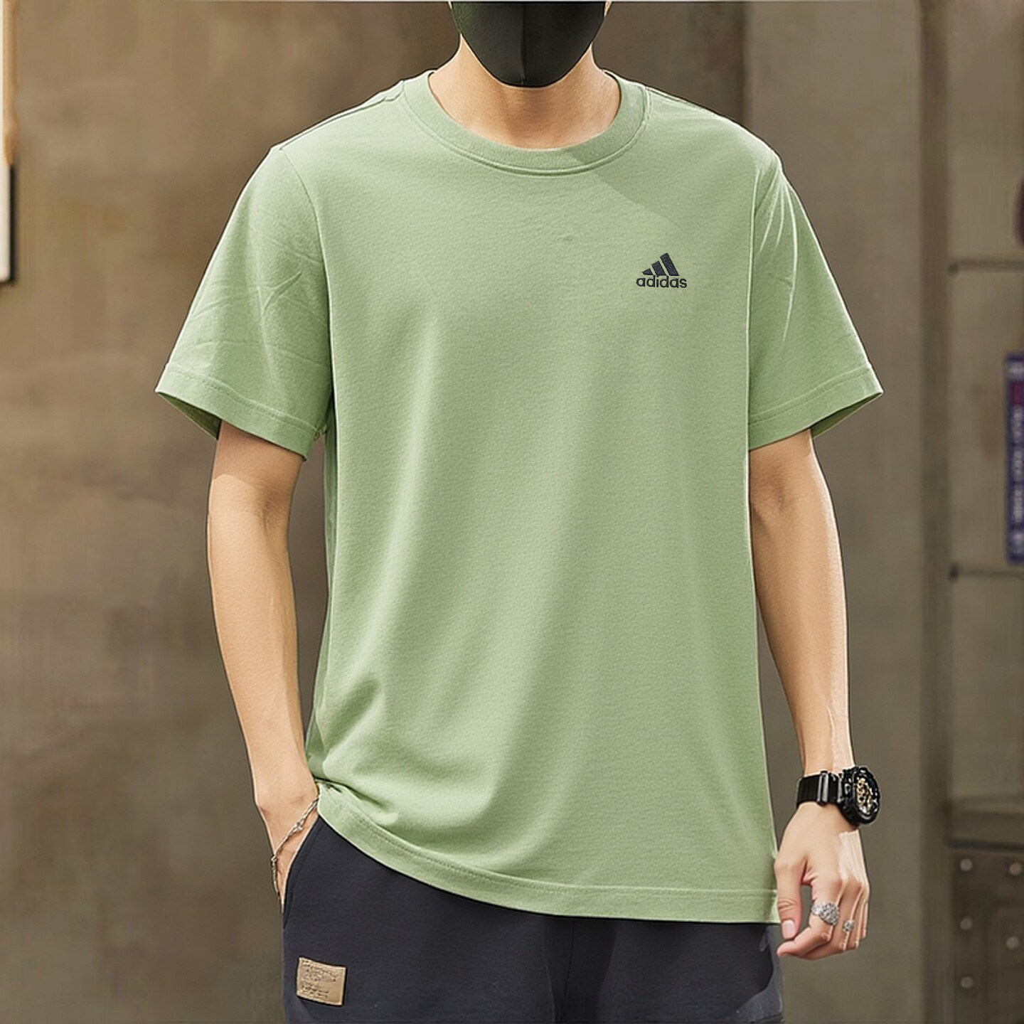 阿迪达斯绿色短袖男夏季新款纯色潮流体恤美式圆领上衣运动T恤男