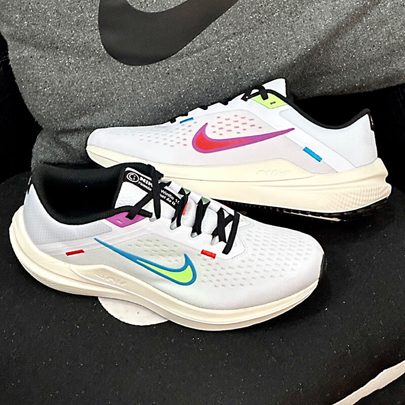 NIKE耐克男鞋白色训练篮球气垫缓震运动鞋休闲鞋轻便跑步鞋FJ1053