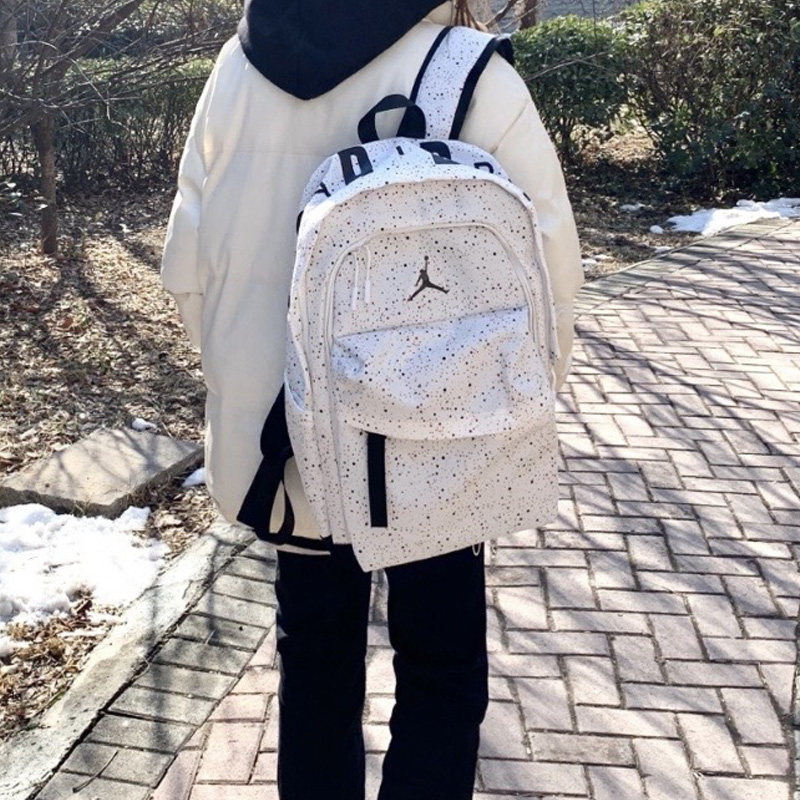 Jordan乔丹AJ学生背包篮球双肩包图片
