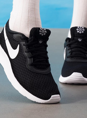 NIKE耐克正品女鞋春季新款黑色网面透气运动鞋慢跑鞋休闲鞋DV7786