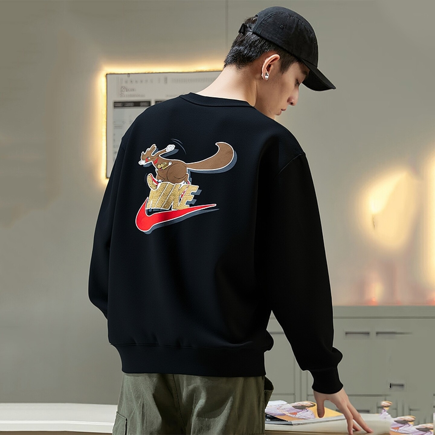 NIKE耐克休闲卫衣男装秋季新款圆领宽松套头衫运动服健身篮球上衣