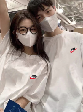 Nike耐克情侣装男女短袖正品纯棉白色宽松休闲运动T恤半袖AR4999