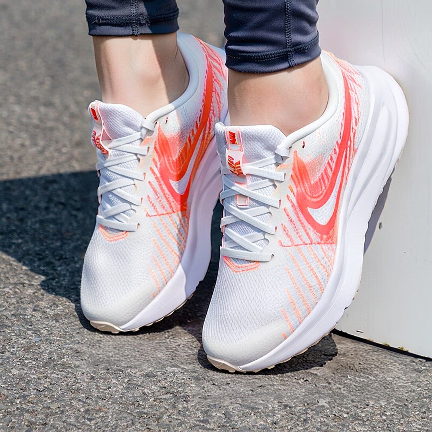 Nike耐克粉色鞋子正品网面鞋跑步鞋健身运动鞋2026新款女鞋HM9593