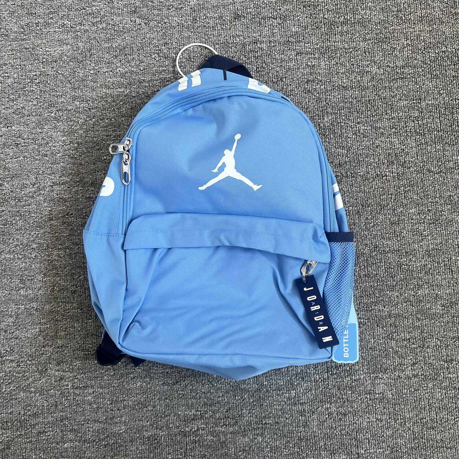 Jordan乔丹学生书包儿童AJ双肩包图片