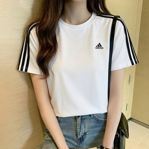 阿迪达斯短袖女夏显瘦纯棉T恤