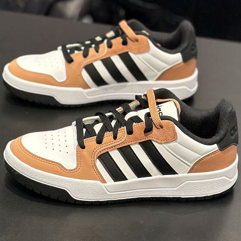 阿迪达斯男鞋复古经典低帮翻毛皮耐磨运动休闲板鞋IE3905