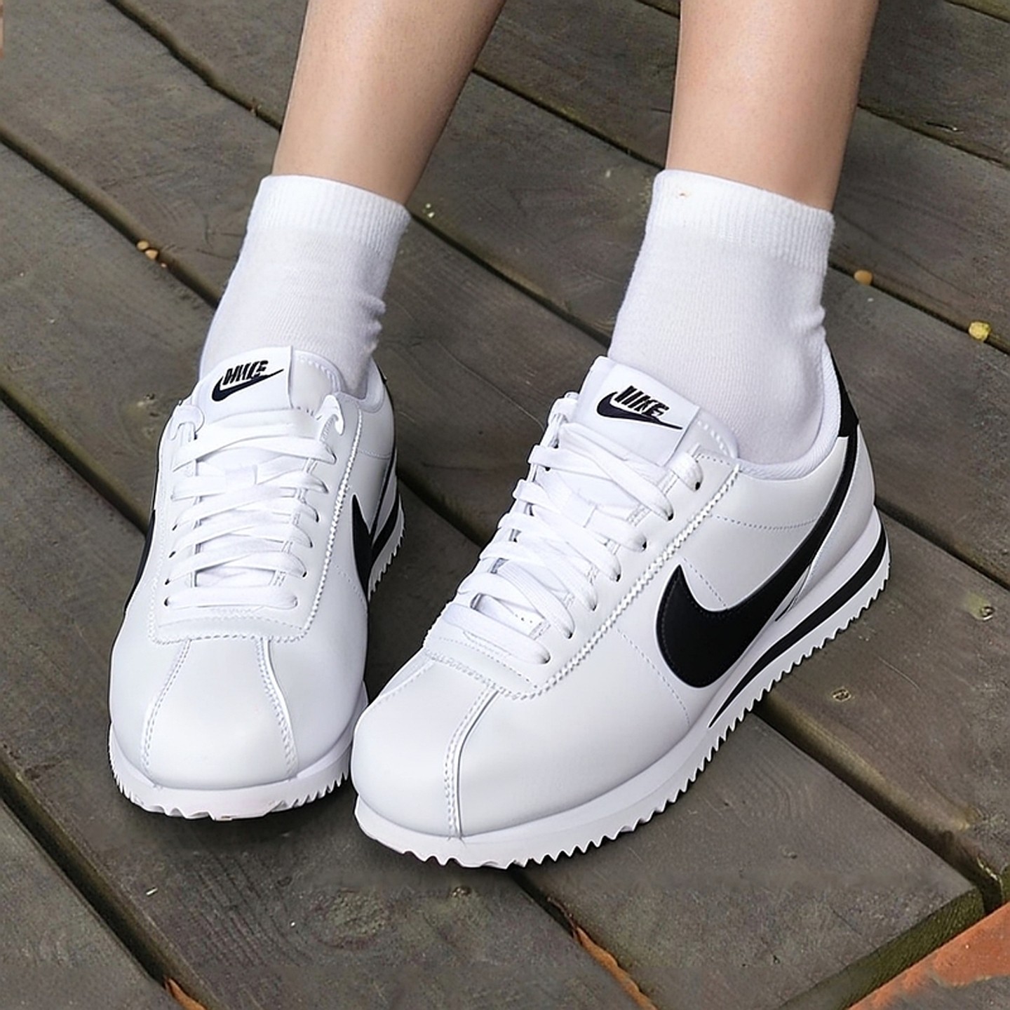 Nike耐克鞋子正品阿甘鞋轻便运动鞋秋季新款女鞋CORTEZ白色跑步鞋