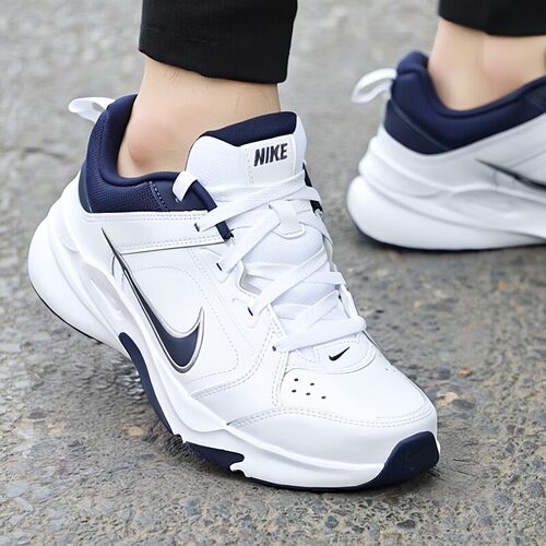Nike耐克复古老爹鞋跑步鞋