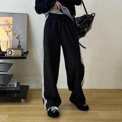 阿迪达斯裤子女新款复古黑色运动裤阔腿长裤针织直筒裤女裤JZ1642
