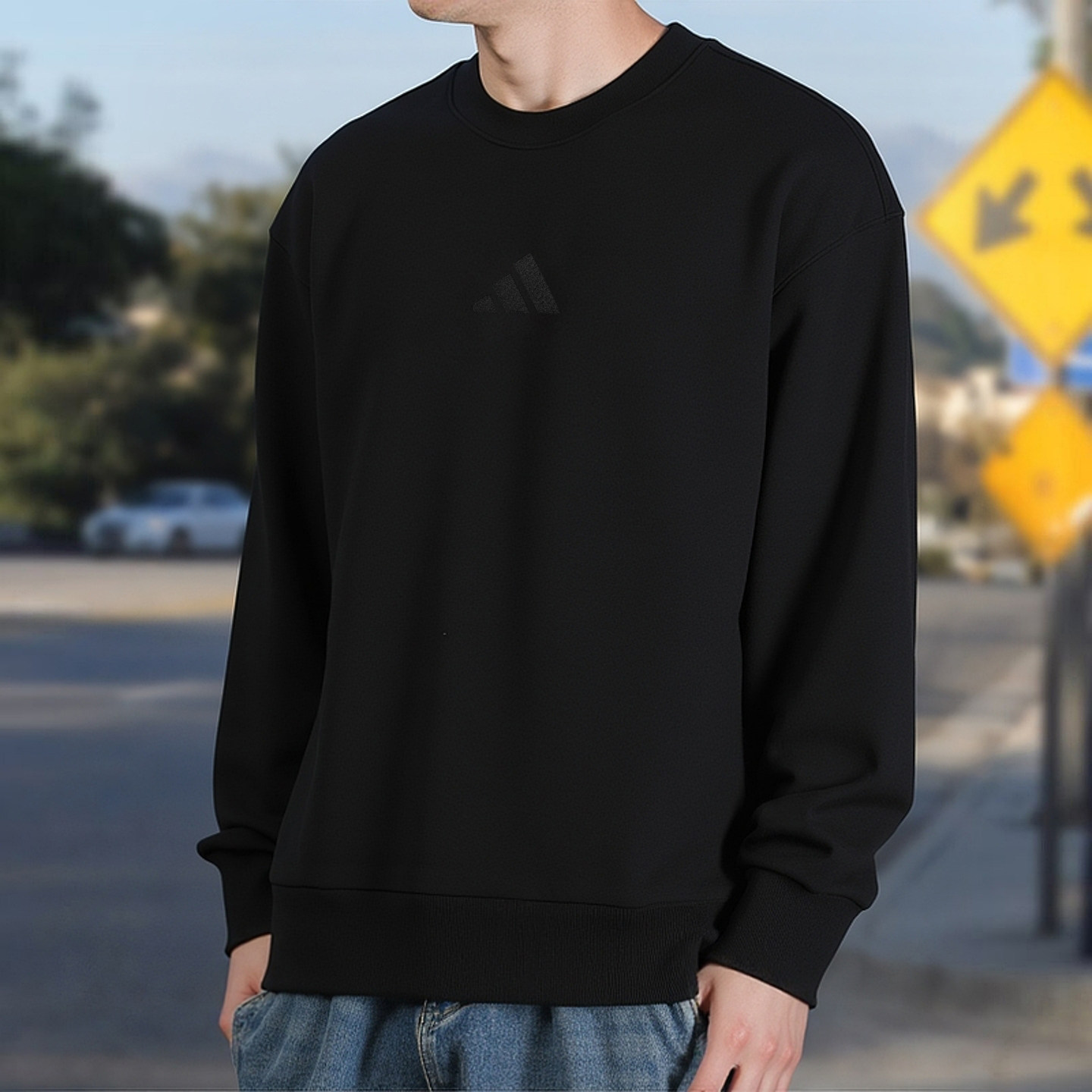 阿迪达斯卫衣男秋季新款黑色套头衫男士宽松运动服训练纯棉上衣