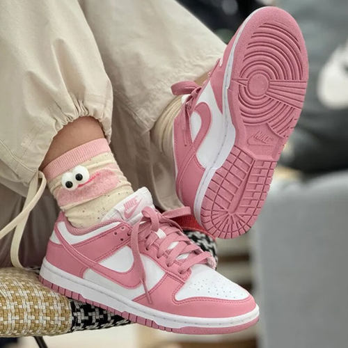 NIKE耐克粉色女鞋DUNK LOW新款运动休闲鞋皮面时尚低帮篮球板鞋