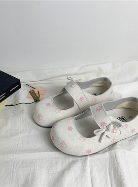 碎花女豆豆鞋玛丽珍魔术贴轻便复古鞋2026春夏款懒人鞋远波22121