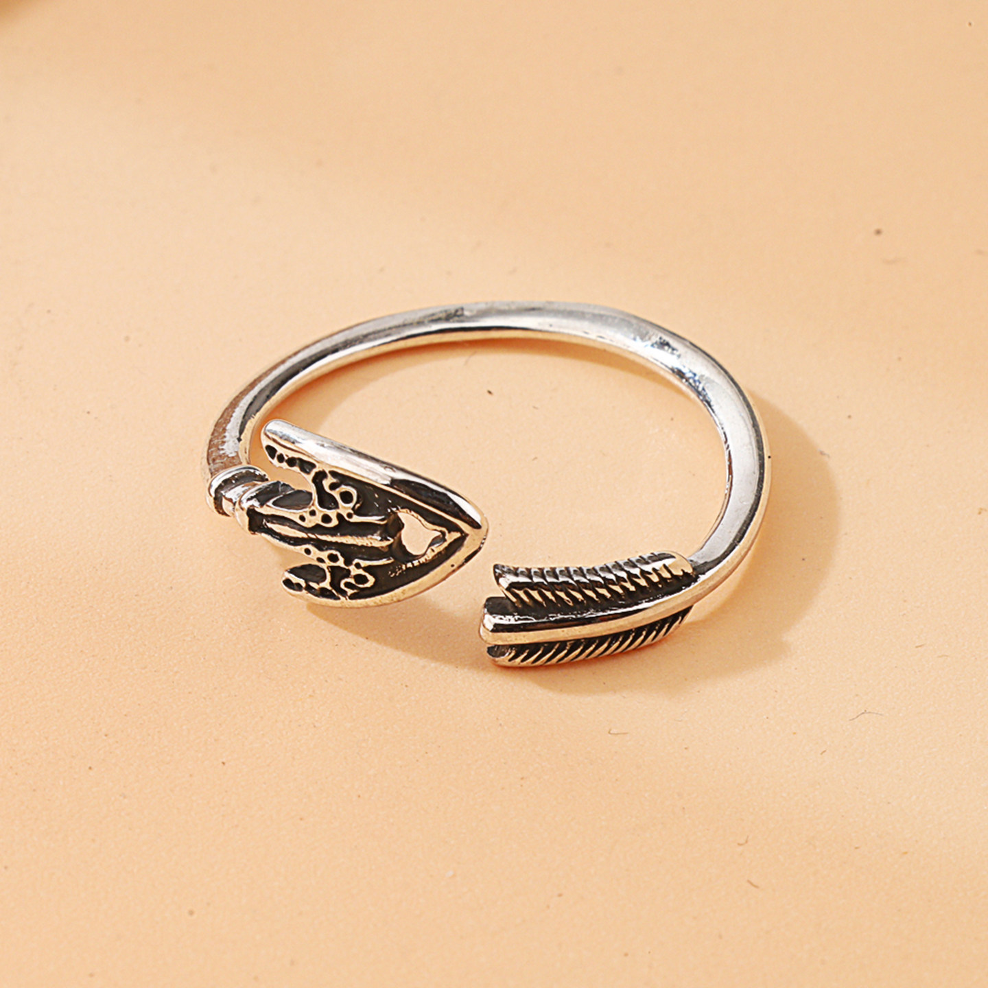 JOJO的奇妙冒险替身箭虫子箭戒指