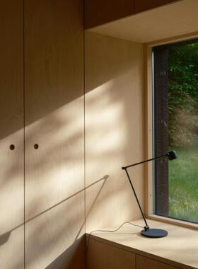 点光瑞典Wastberg w225 Ion台灯 护眼写字全光谱调光LED北欧书房