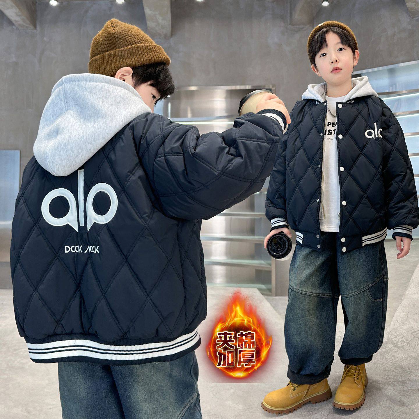 女童秋冬加厚连帽外套2025新款洋气冬季夹棉棒球服女孩深秋棉衣服