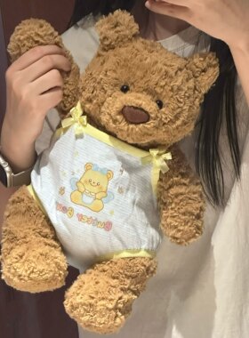 黄油小熊吊带巴塞罗熊巴猪衣服