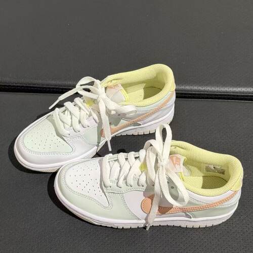 耐克正品现货 NIKE Dunk 经典低帮复古休闲运动女板鞋IV2861-181