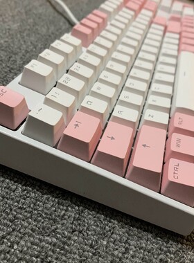 白粉色办公游戏红轴机械键盘