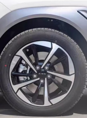 适用于广汽埃安Yplus轮眉灰色补漆笔轮眉银刮划痕修复神器自喷漆