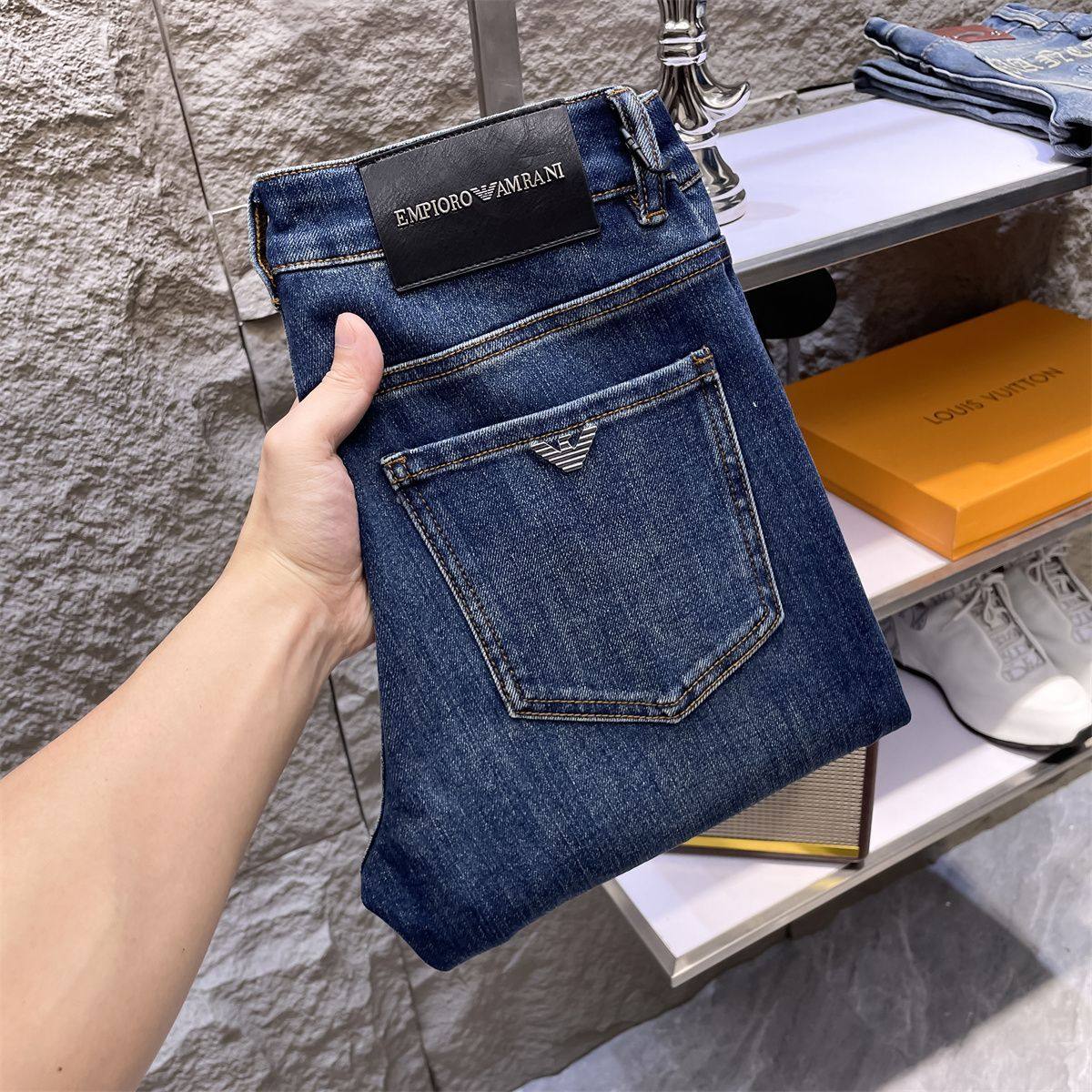 Payız-qış üçün elastik, yıkanmış, slim-fit kişi cins şalvarı