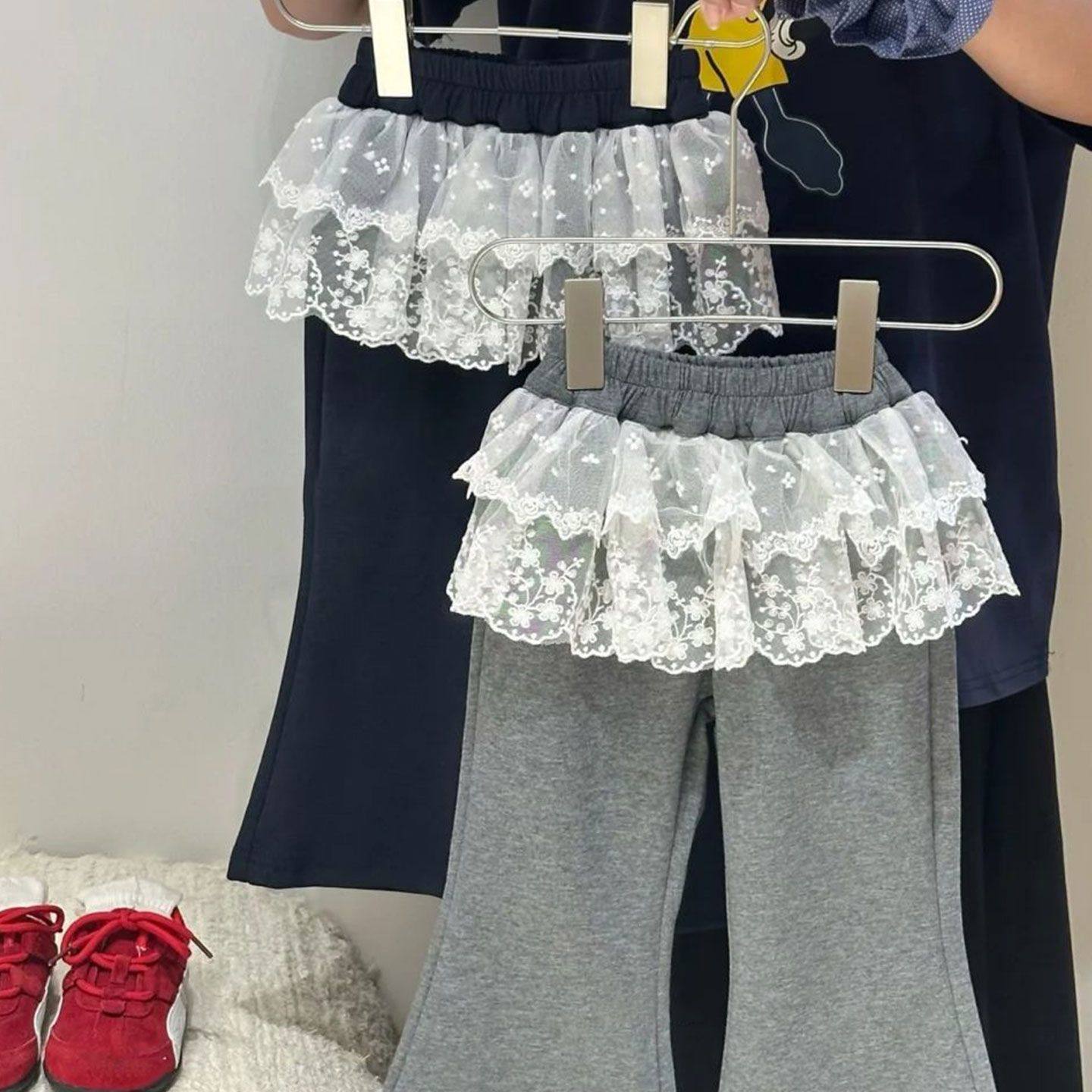 女童卫裤2025秋季新款儿童韩版洋气蕾丝花边微喇裤童装百搭长裤潮