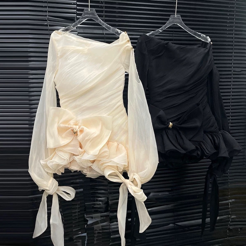 斜肩蝴蝶结荷叶边蓬蓬泡泡纱短裙