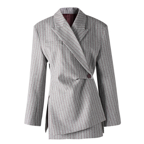 设计感小众枪驳领灰色条纹西装