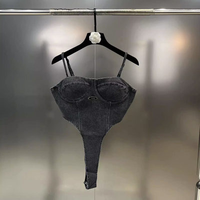 带胸垫牛仔吊带欧美风背心